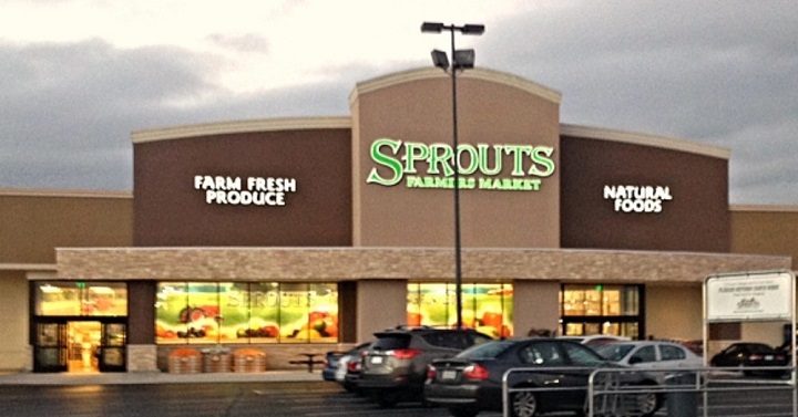 sprouts-store-front