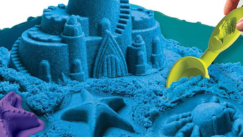 Kinetic Sand Sandcastle Set with 1lb of Kinetic Sand and Tools and